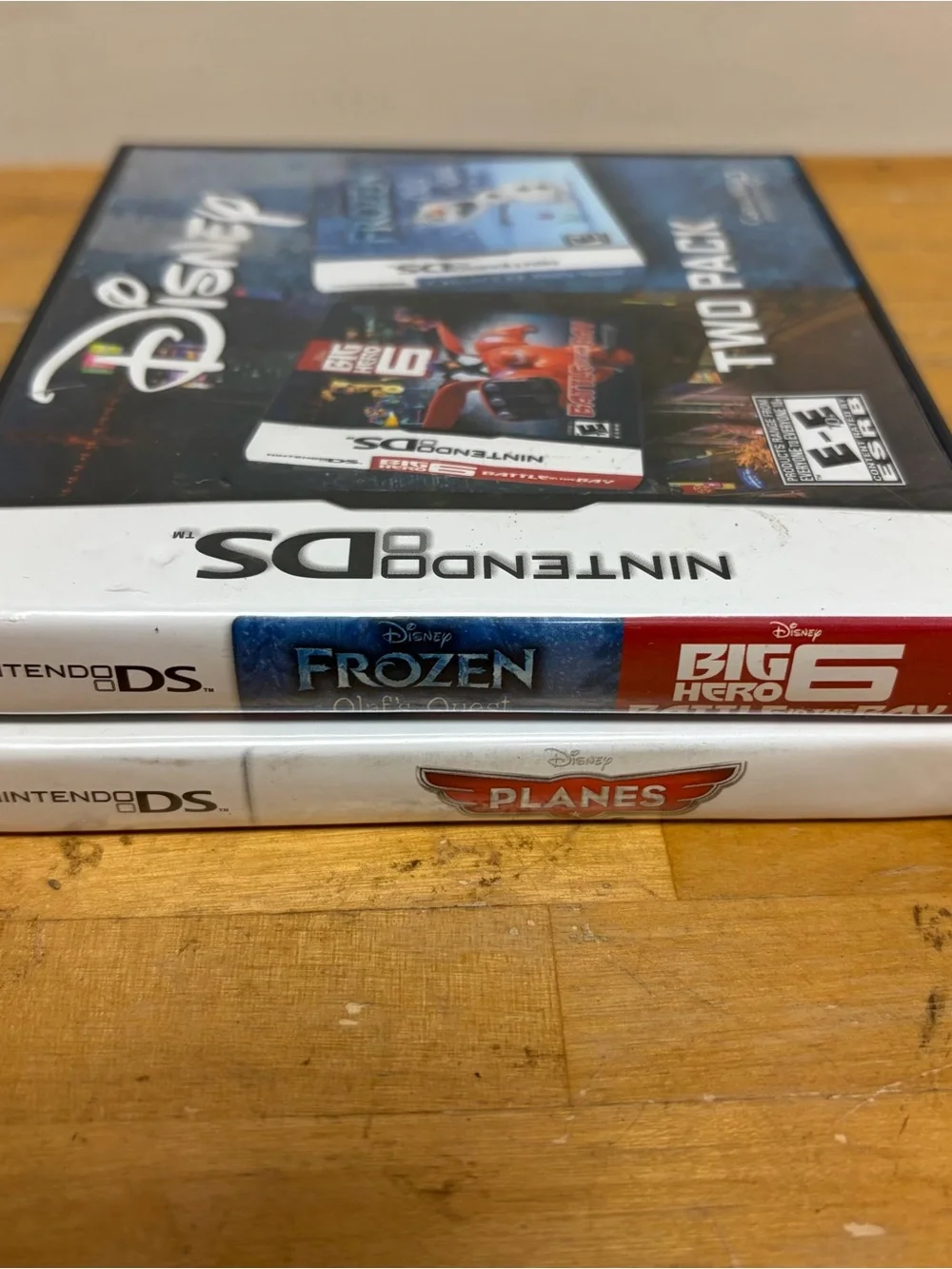 Lot of 2: Disney Planes/Big Hero 6 & Frozen Olaf's Quest (2 Pack) Nintendo DS